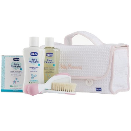 Chicco Baby Moments Beauty Maniglia Rosa Bagno Delicato Corpo-capelli Pelli Delicate 200 Ml + Crema Corpo Pelli Delicate 200 Ml Chicco Baby Moments Beauty Maniglia Rosa Bagno Delicato Corpo-capelli Pelli Delicate 200 Ml + Crema Corpo Pelli Delicate 200 Ml