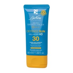 Tubo da 50 ml di Bionike Defence Sun Crema Viso Fondente Spf 30