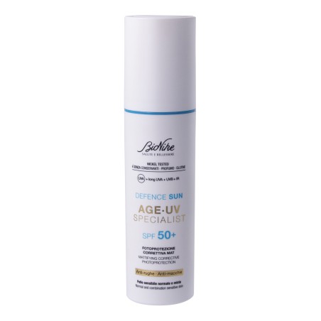 Flacone da 50 ml di Bionike Defence Sun Age UV Specialist Fotoprotrezione Correttiva Mat Spf 50+