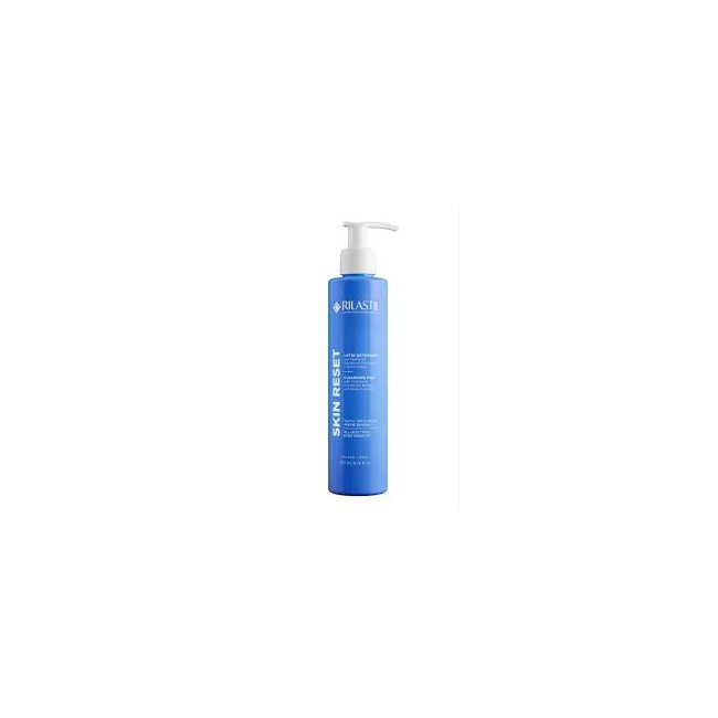 Flacone da 200 ml di RIlastil Skin Reset Latte Detergente Delicato