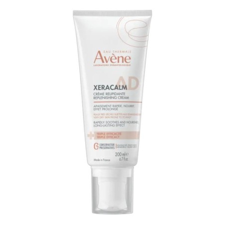 Tubo da 200 ml di Avene Xeracalm AD Crema Liporestitutiva Nutriente Tubo da 200 ml di Avene Xeracalm AD Crema Liporestitutiva Nutriente