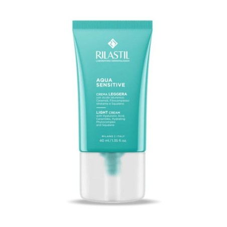 Tubetto da 50 ml di Rilastil Aqua Sensitive Crema Leggera