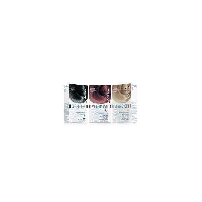 Confezione contenente Bionike Shine On Tinta per Capelli Biondo Chiaro 9