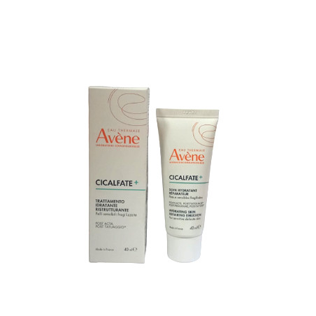 Tubo da 40 ml di Avene Cicalfate+ Trattamento Idratante Ristrutturante