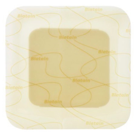 Medicazione Biatain Adhesive P 10x10 Cm 10 Pezzi Medicazione Biatain Adhesive P 10x10 Cm 10 Pezzi