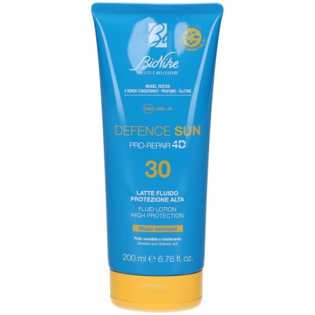 Tubo da 200 ml di Bionike Defence Sun Latte Fluido Corpo Spf 30 Tubo da 200 ml di Bionike Defence Sun Latte Fluido Corpo Spf 30