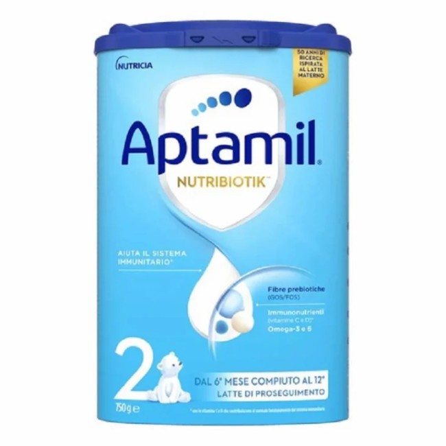 Barattolo da 750 grammi di Aptamil 2 latte artificiale in polvere. Barattolo da 750 grammi di Aptamil 2 latte artificiale in polvere.