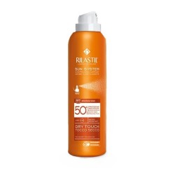 Flacone da 200 ml di Rilastil Sun System Spray Solare Protettivo Trasparente Spf 50+